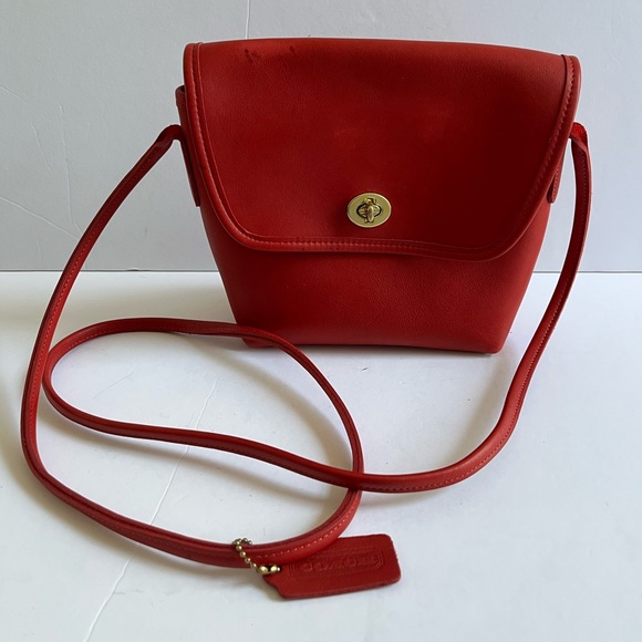 Coach Handbags - Vintage Coach "Quincy" #9919 red Crossbody